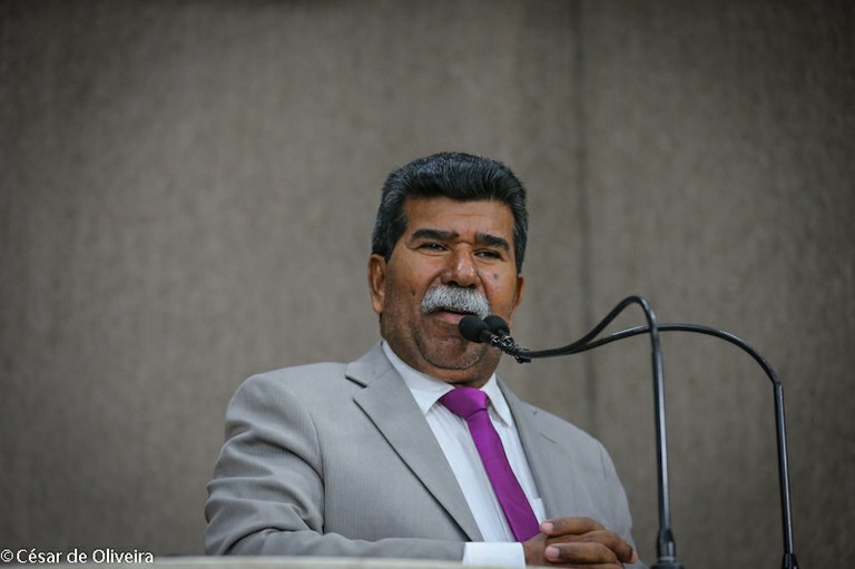 Bigode diz que seu mandato é voltado para as comunidades carentes