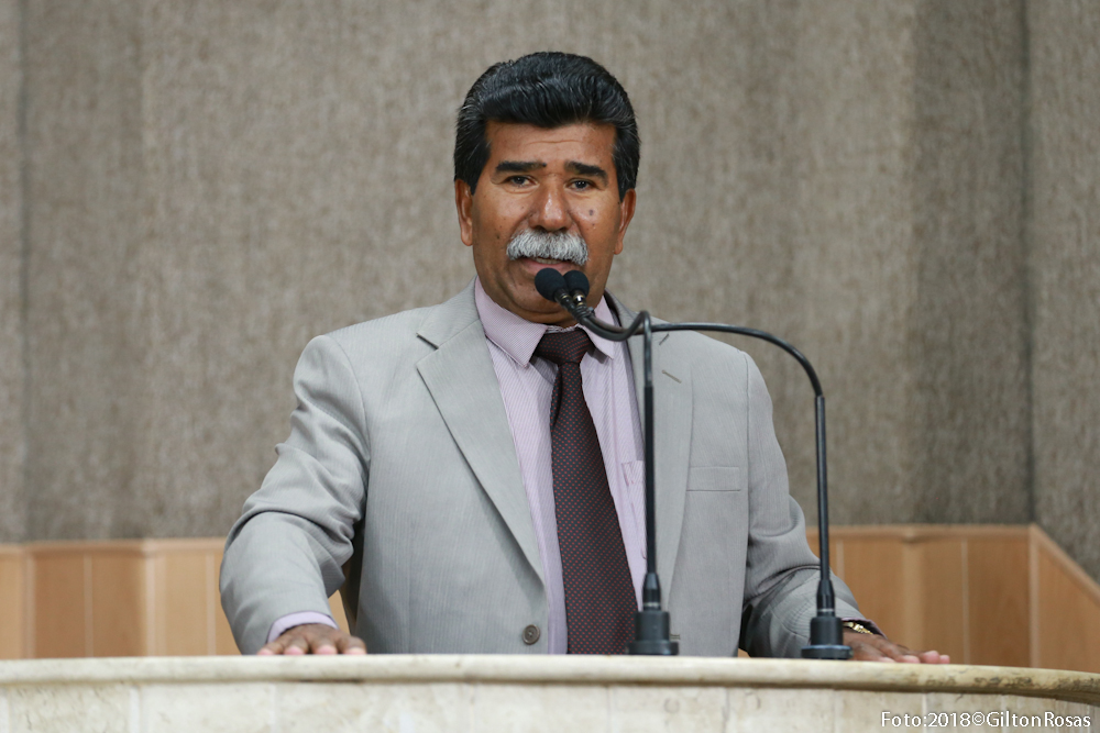 Bigode do Santa Maria deseja bom mandato aos eleitos 