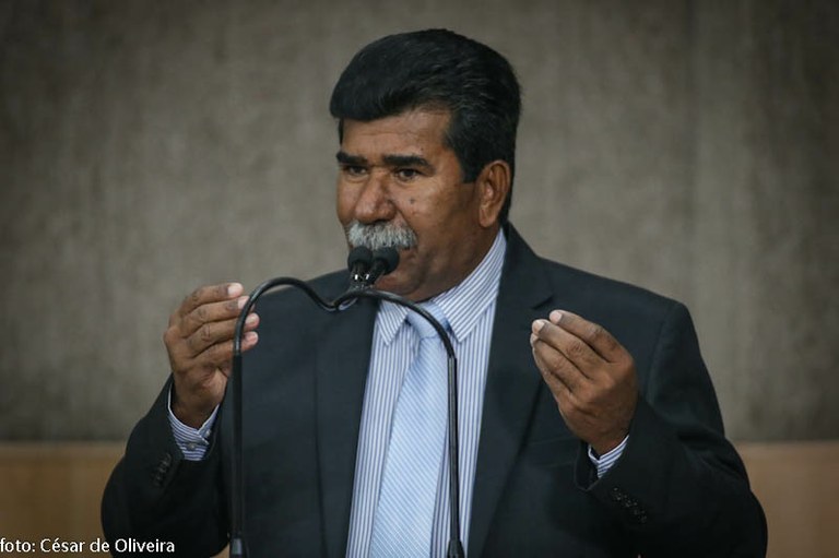 Bigode do Santa Maria lamenta comentários sobre seu licenciamento