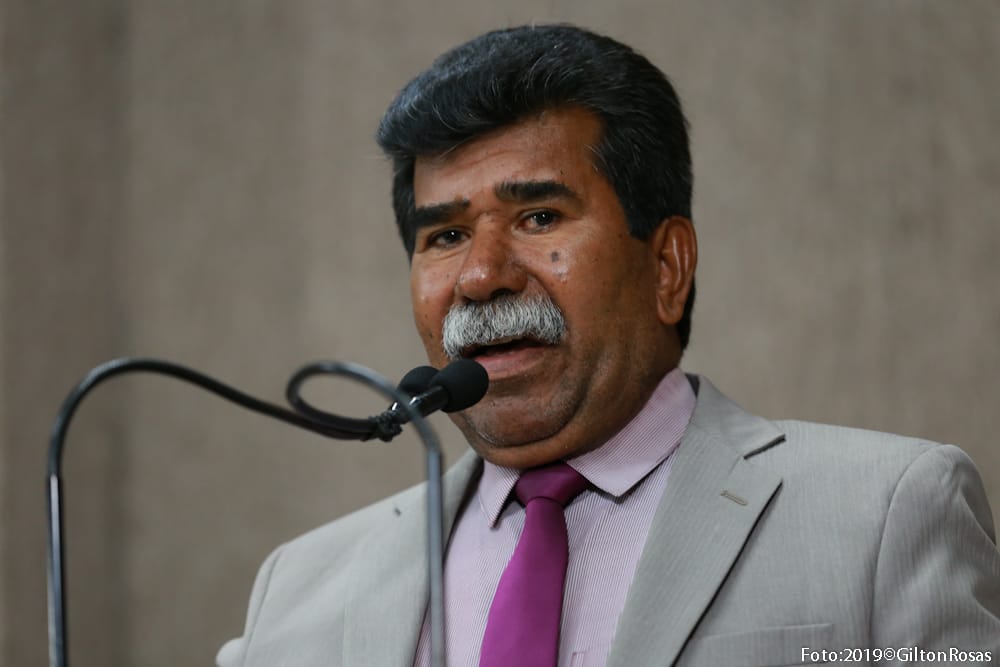 Bigode pede gratuidade para os conselheiros tutelares no transporte coletivo em Aracaju