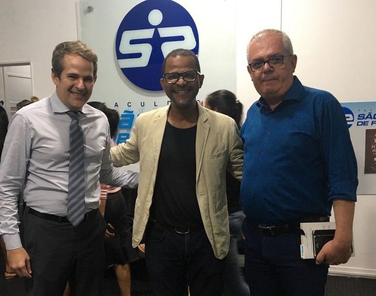 Bittencourt dialoga com gestores da Faculdade São Luiz de França