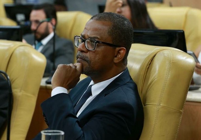 Bittencourt diz que “enquanto a oposição chora de raiva, Edvaldo Nogueira trabalha”