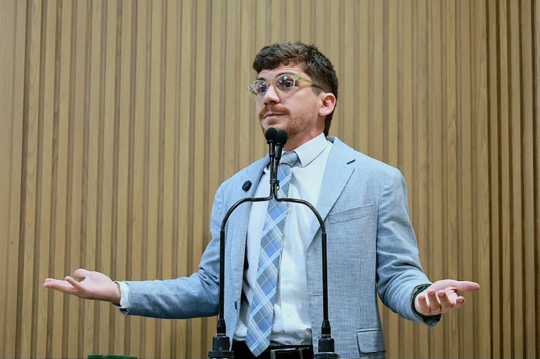 Breno Garibalde cobra soluções para conflito de limites entre Aracaju e São Cristóvão 