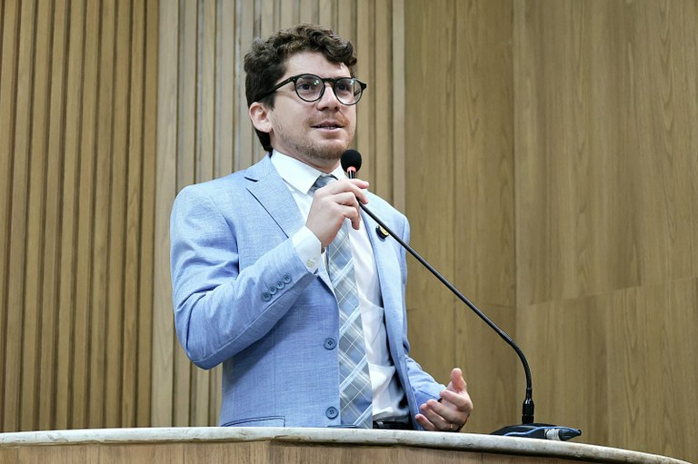 Breno Garibalde defende decisão popular sobre divisa entre municípios 