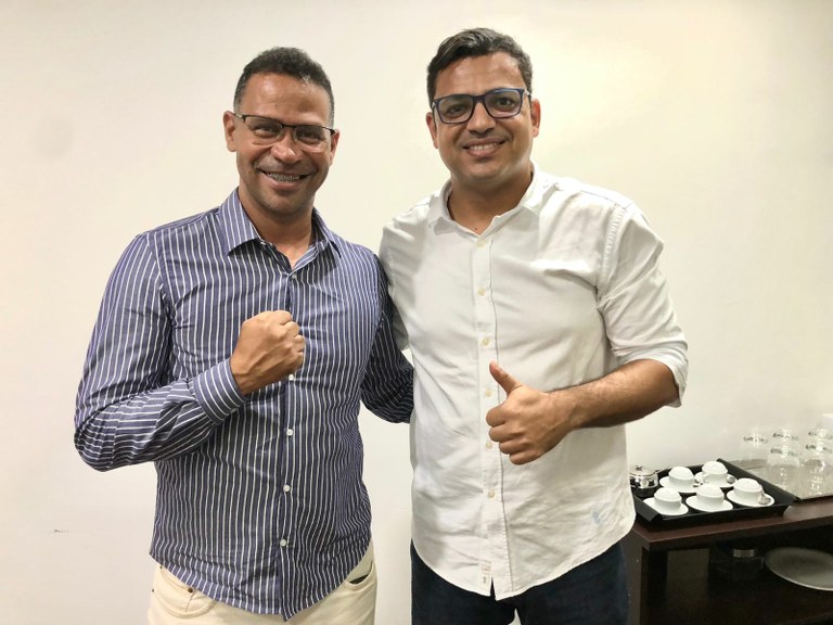 Byron visita secretário da Defesa Social para falar sobre as fortes chuvas e reestruturação da Guarda