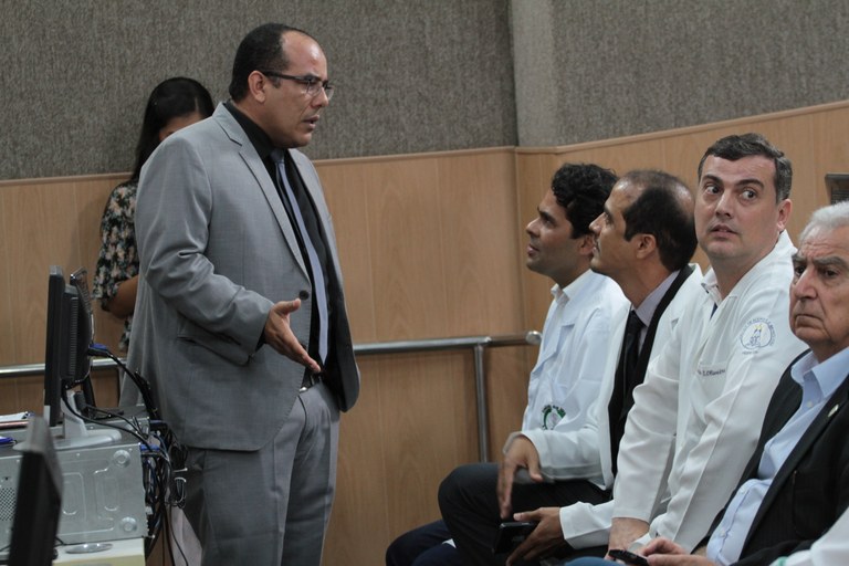 Cabo Amintas apoia a luta dos médicos mas lamenta que a população pague o preço com a greve