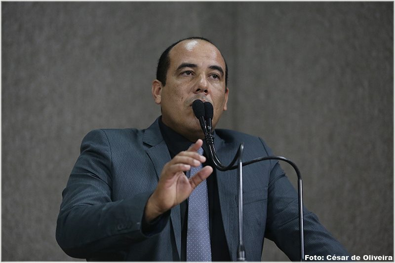 Cabo Amintas apoia protesto do Sepuma e denuncia falta de transparência