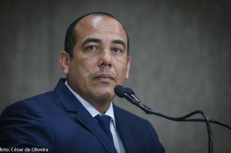 Cabo Amintas critica irresponsabilidade de direção do Hospital Cirurgia
