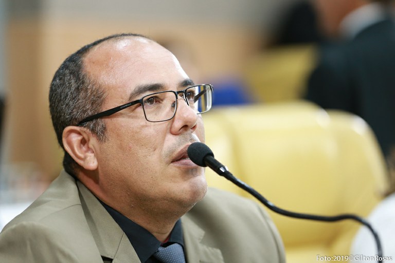 Cabo Amintas mostra vereadores que votaram contra PL de gratificação dos guardas municipais