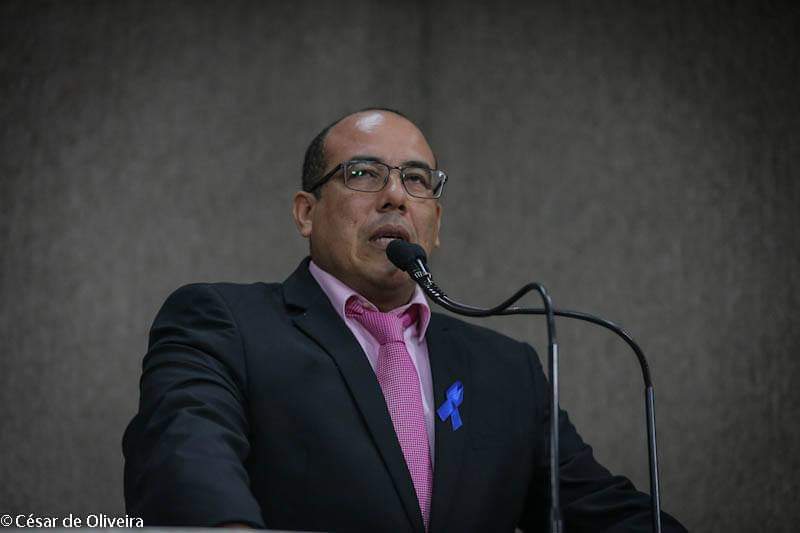 Cabo Amintas relembra importância da prevenção e combate ao câncer e destaca projeto "Abraça-me"