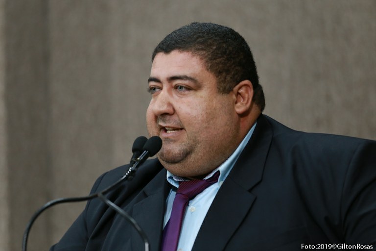 Cabo Didi destaca que praças de Aracaju precisam de manutenções e reformas