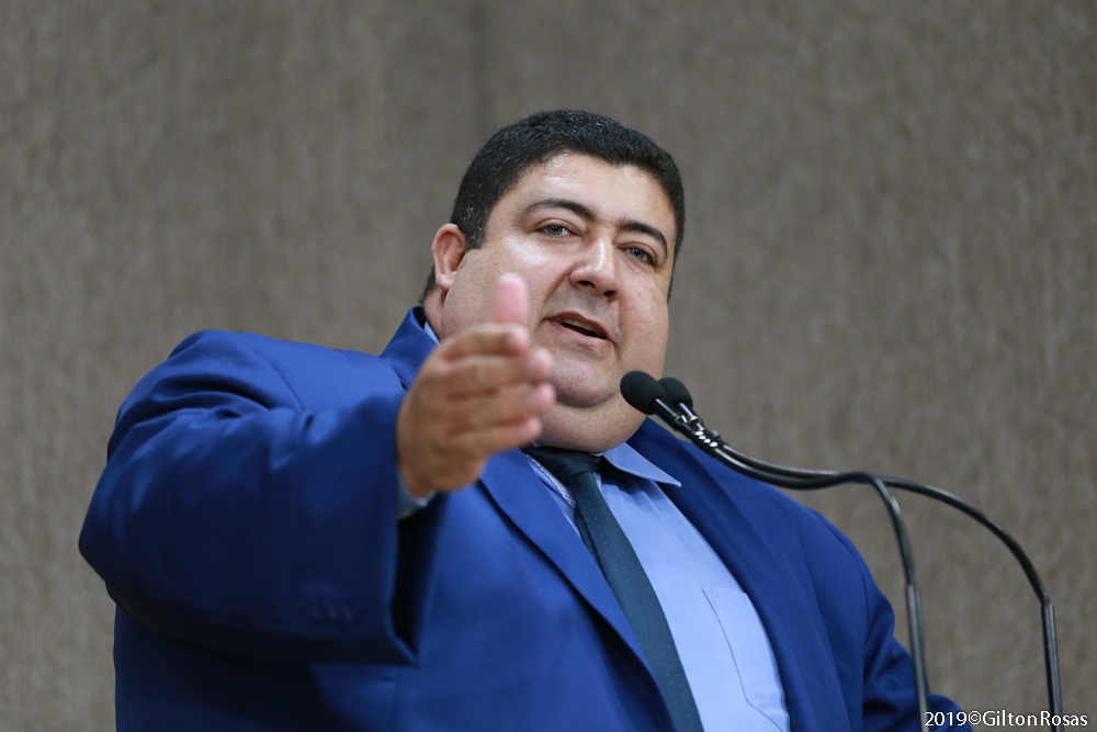 Cabo Didi faz cobranças de melhorias para os Conjuntos Santa Tereza e Beira Mar