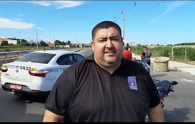 Cabo Didi pede providência à SMTT para sinalizar avenida do Bairro Aeroporto e evitar acidentes