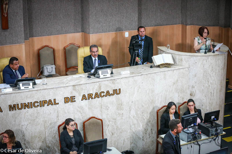 Câmara aprecia 19 proposituras nesta terça