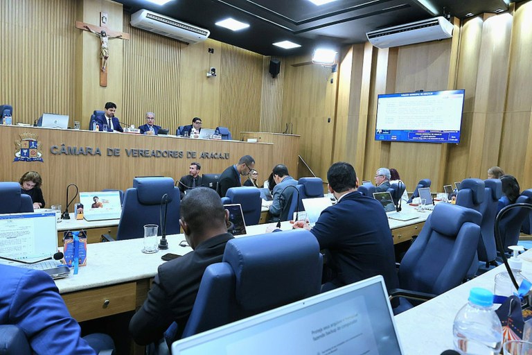Câmara aprova Lei Orçamentária para 2026, com previsão de receita no valor de R$ 4,7 bilhões