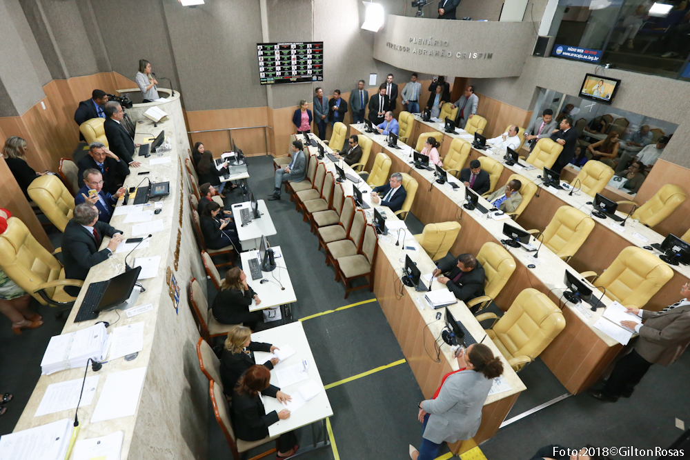 Câmara aprova Lei Orçamentária Anual em 1ª discussão