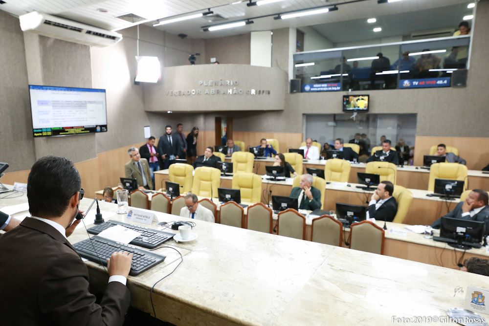 Câmara aprova Projetos de Lei durante Pauta do Dia