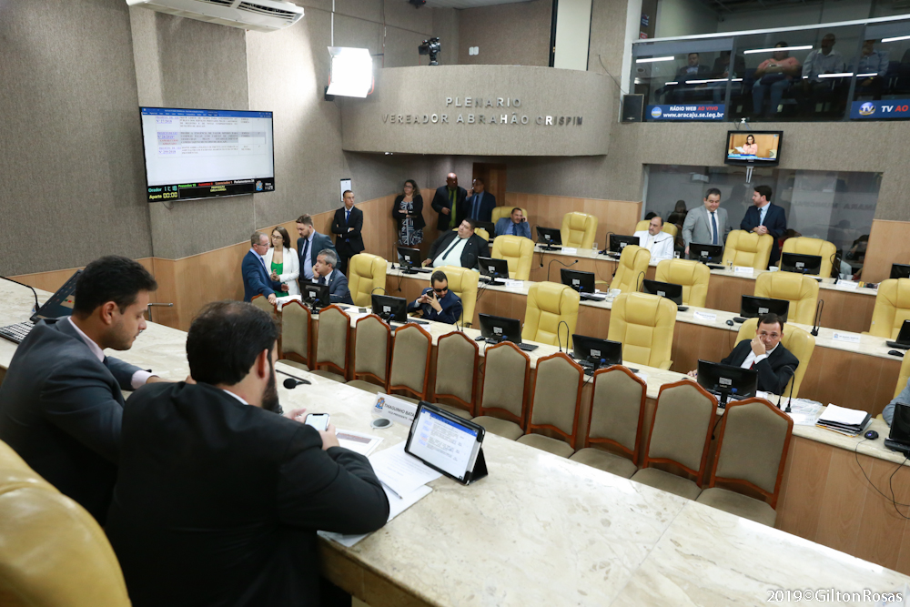 Câmara aprova oito proposituras nesta quarta