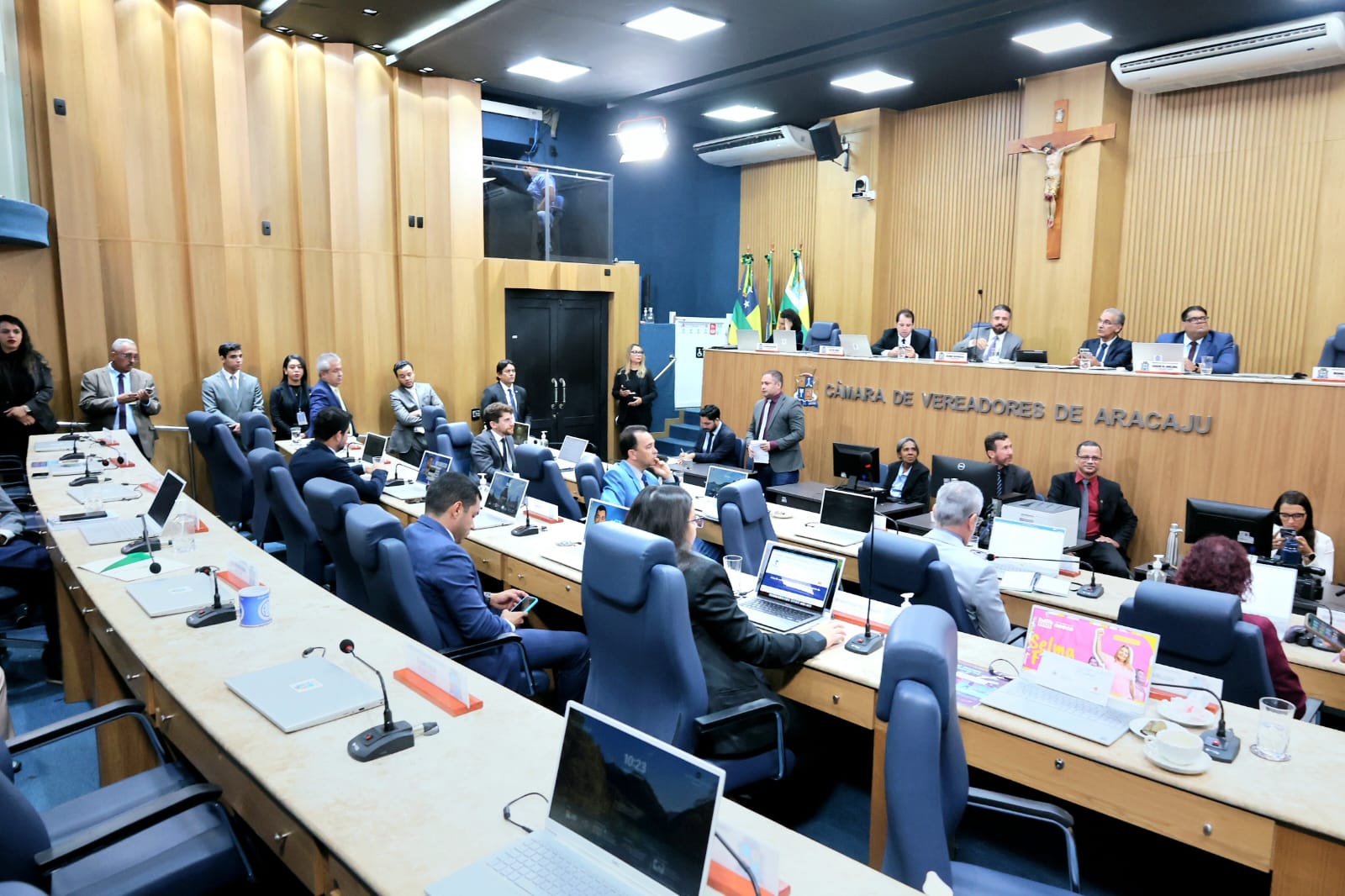 Câmara de Aracaju aprova adequação salarial da Guarda Auxiliar