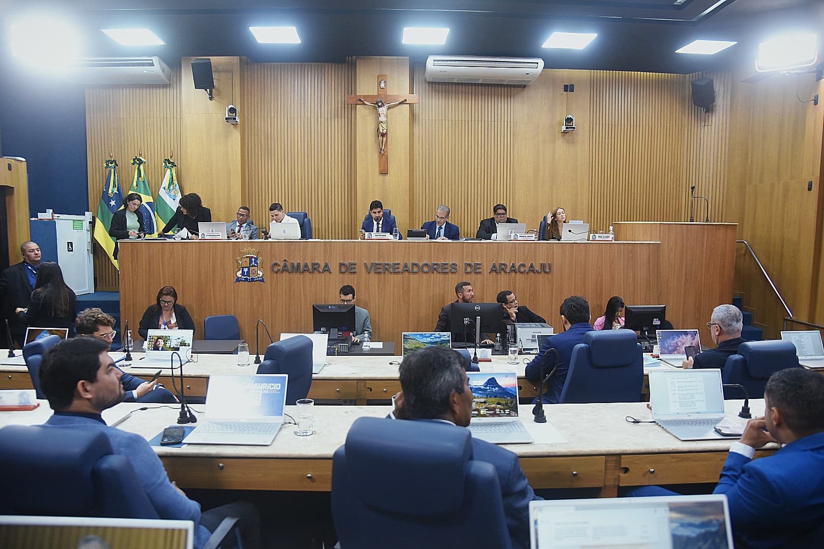 Câmara de Aracaju aprova em redação final projeto que fortalece o programa Menor Aprendiz municipal