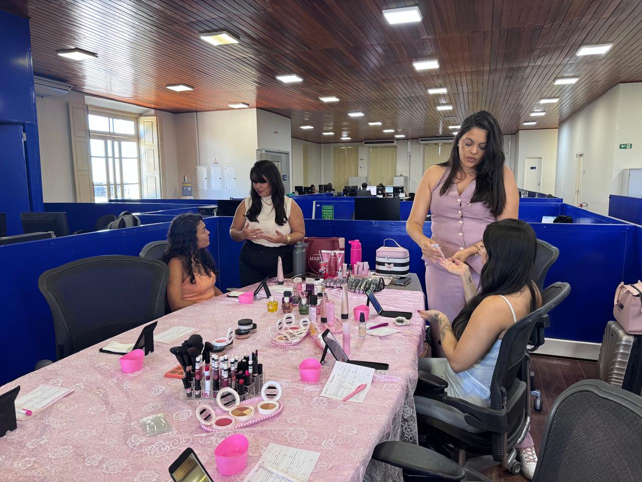 Câmara de Aracaju promove ação de autocuidado em homenagem ao Mês da Mulher