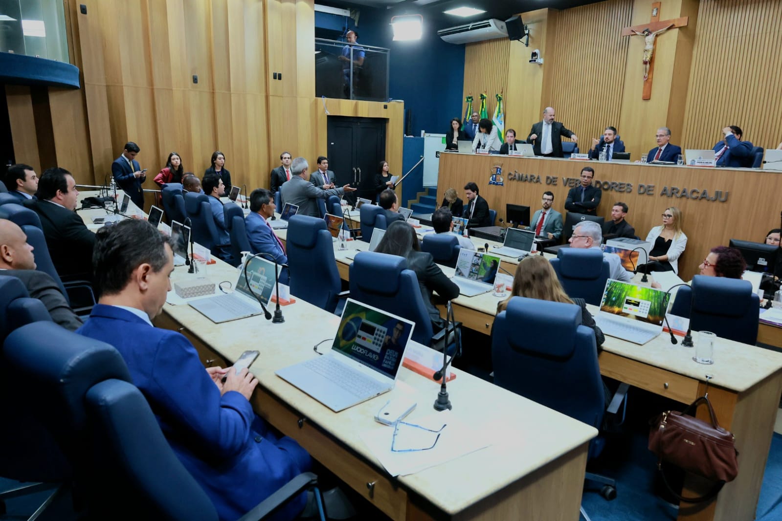 Câmara de Vereadores questiona TCE sobre aprovação das contas de Edvaldo Nogueira em 2018 