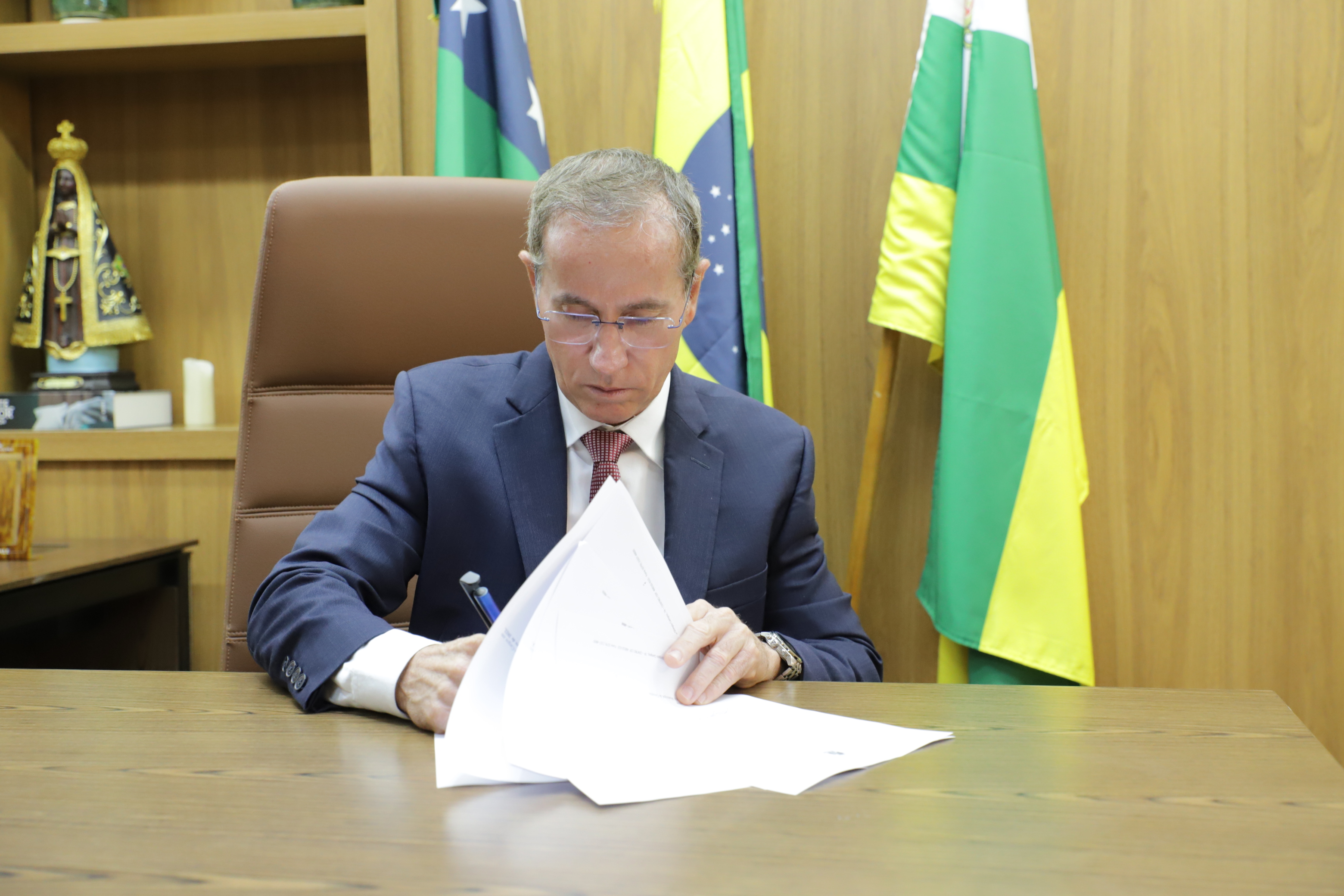 Câmara decreta ponto facultativo no dia 14 de abril