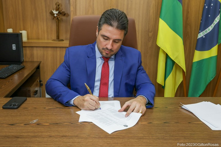 Câmara divulga edital para posse de novos servidores