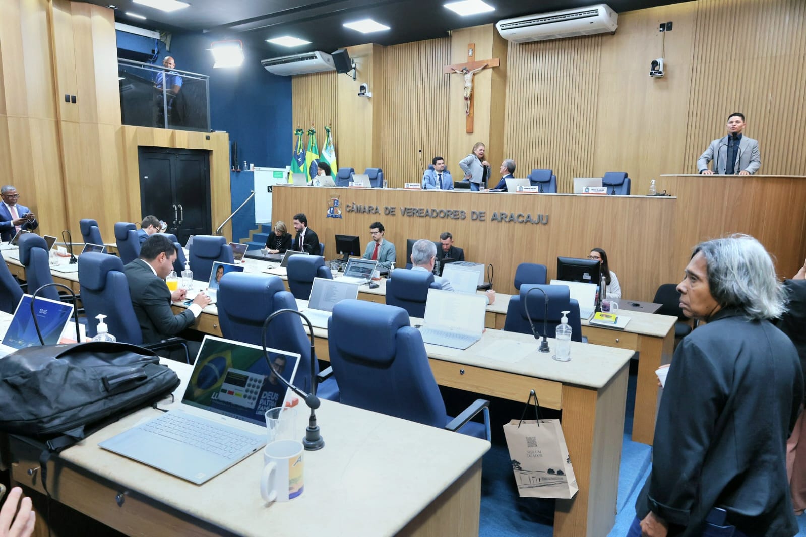 Câmara Municipal de Aracaju aprova 16 proposituras na 101º Sessão Ordinária 