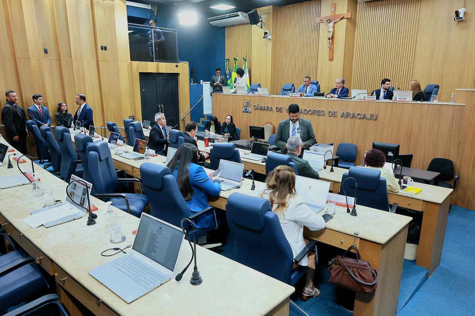 Câmara Municipal de Aracaju aprova projetos que promovem inclusão na saúde 