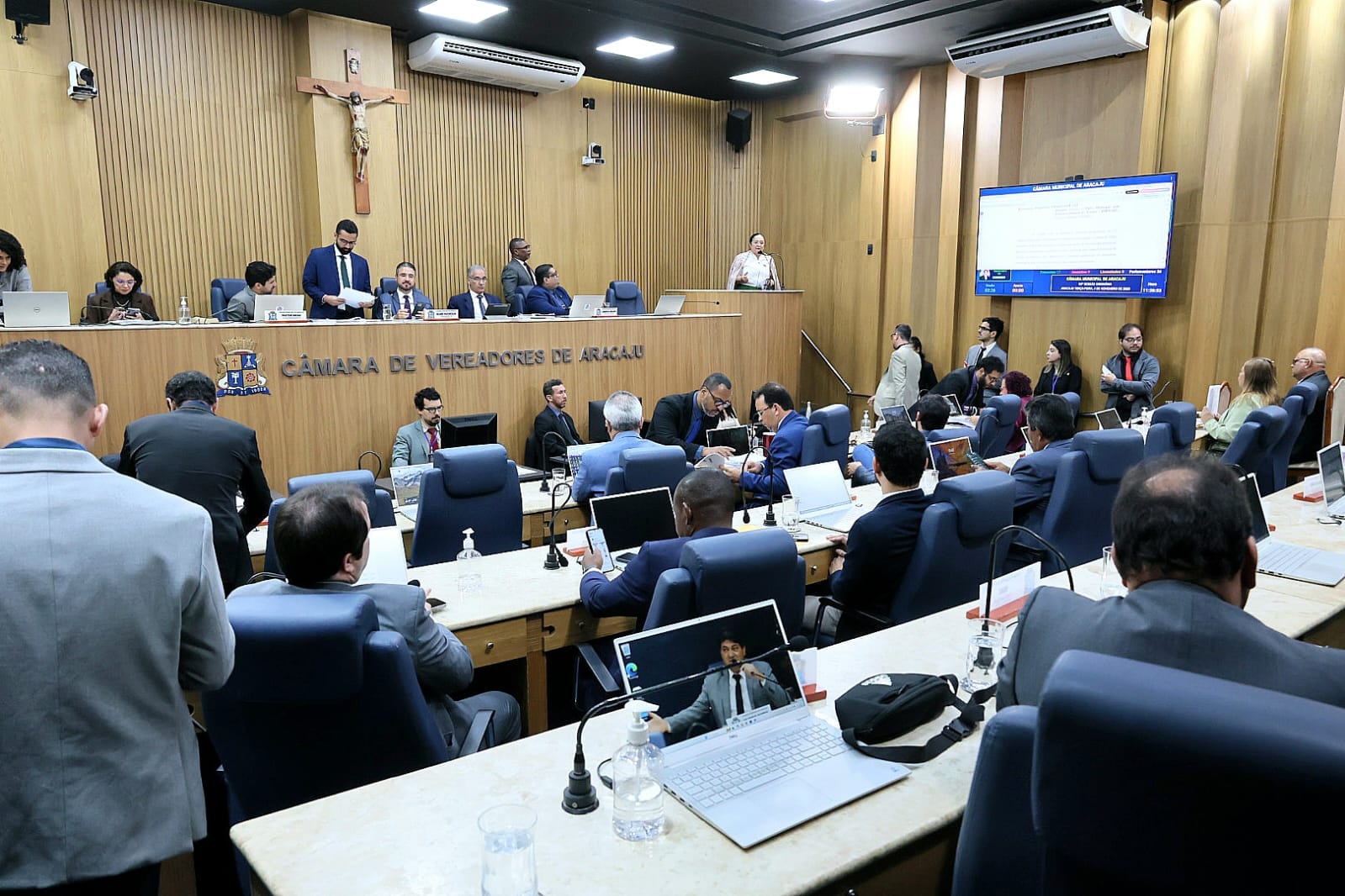 Câmara Municipal de Aracaju aprova serviço ‘Acolhimento em Família Acolhedora’ 