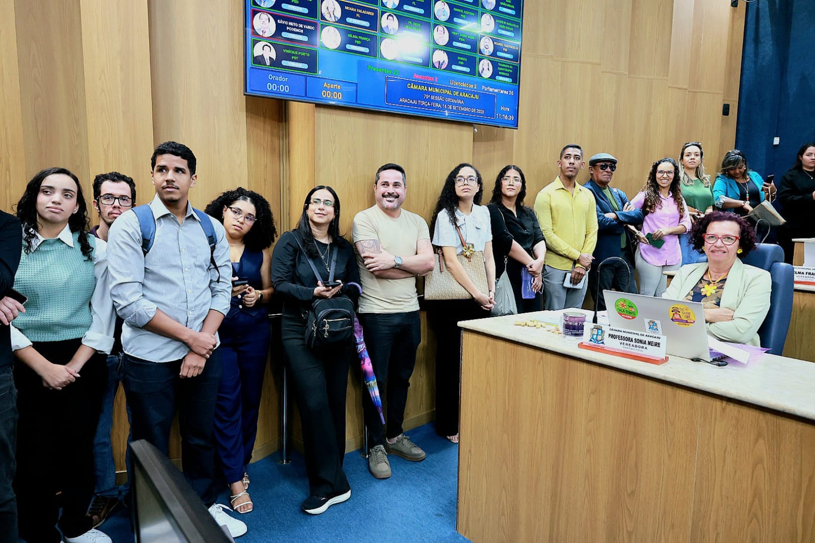 Câmara Municipal de Aracaju recebe visita de alunos do curso de Direito  