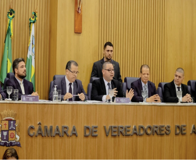 Câmara realiza Sessão Especial em comemoração ao Dia do Obreiro da Igreja Universal