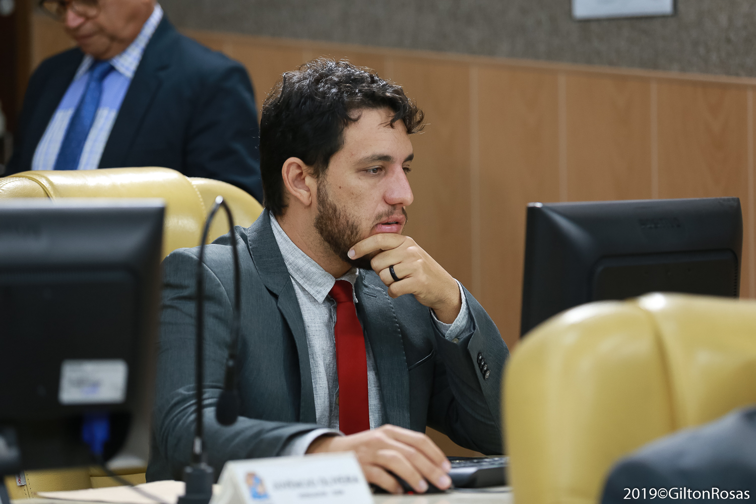 Camilo protocola PL para doação de alimentos não vendidos por estabelecimentos comerciais