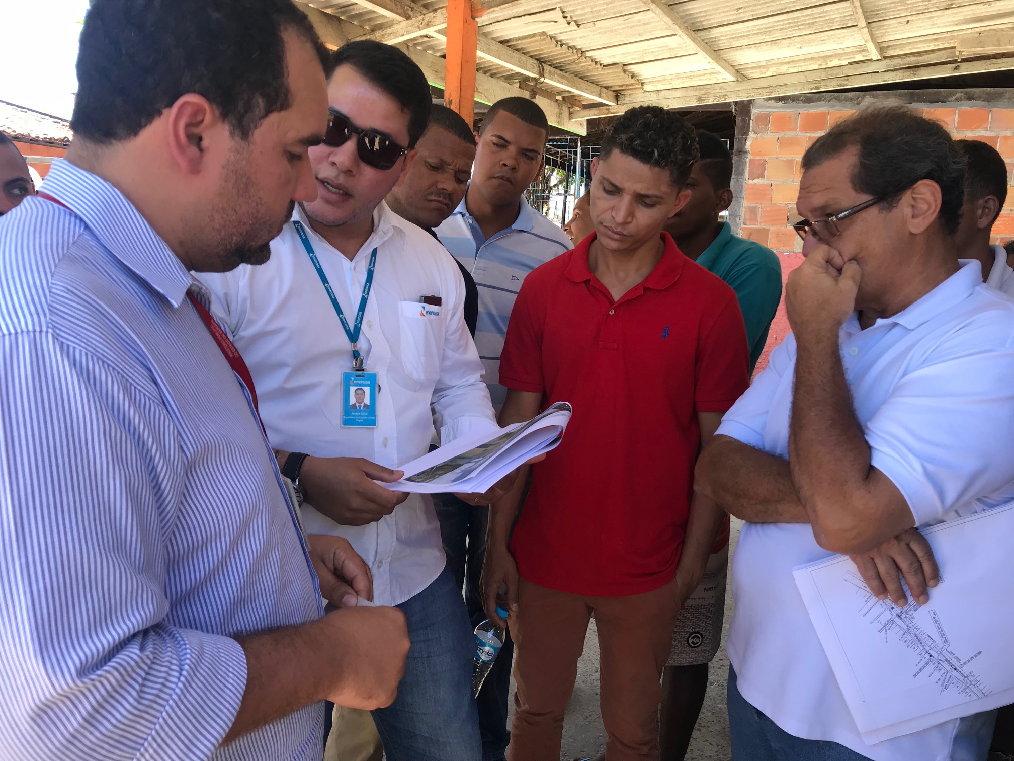 Caso Energisa: Palhaço Soneca volta a defender famílias no bairro Olaria