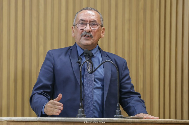 Cicero do Santa Maria volta a cobrar melhorias para a região  