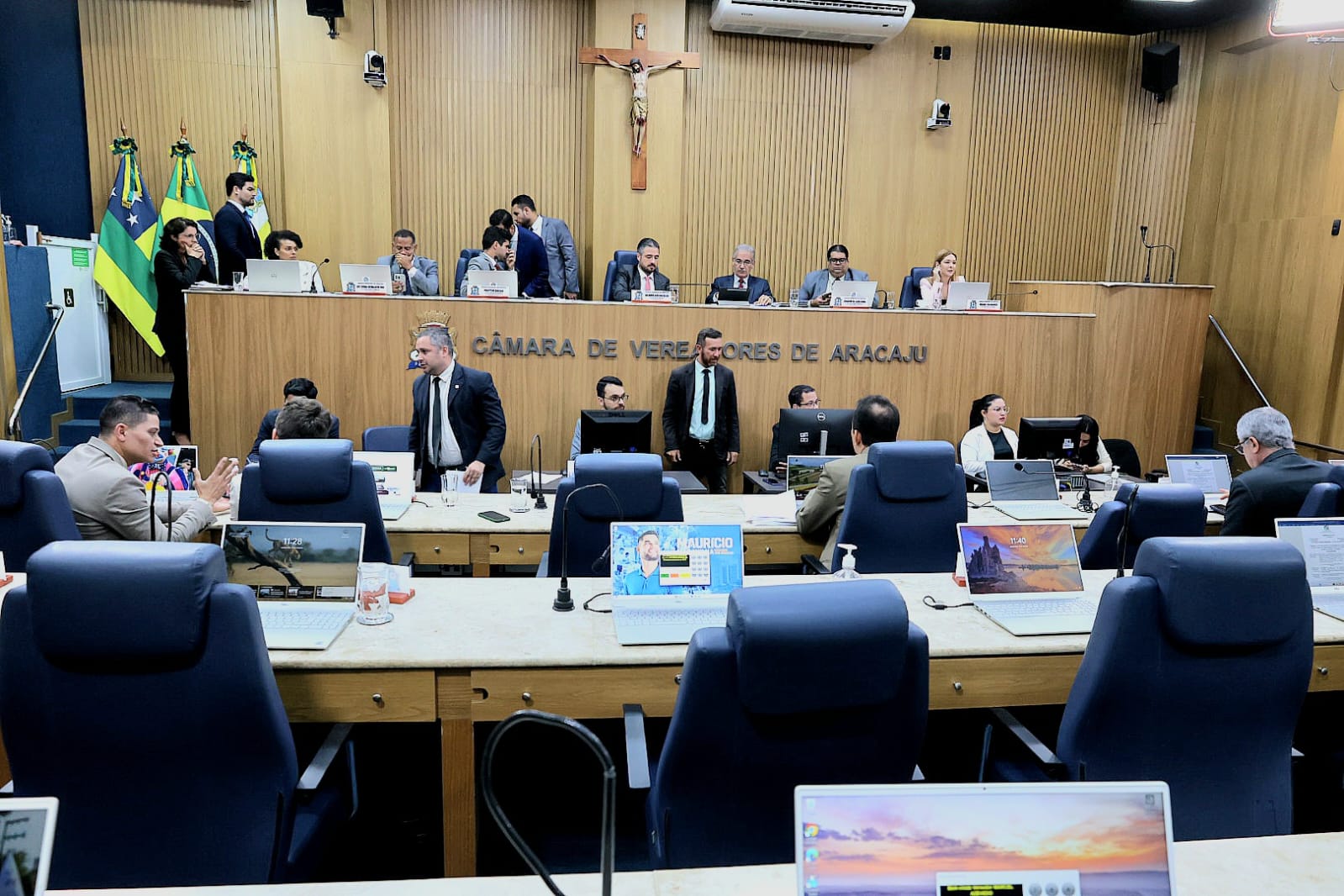 CMA aprova alteração de nomes de logradouros públicos, inserção da mangaba no cardápio escolar e a instituição do Outubro Branco