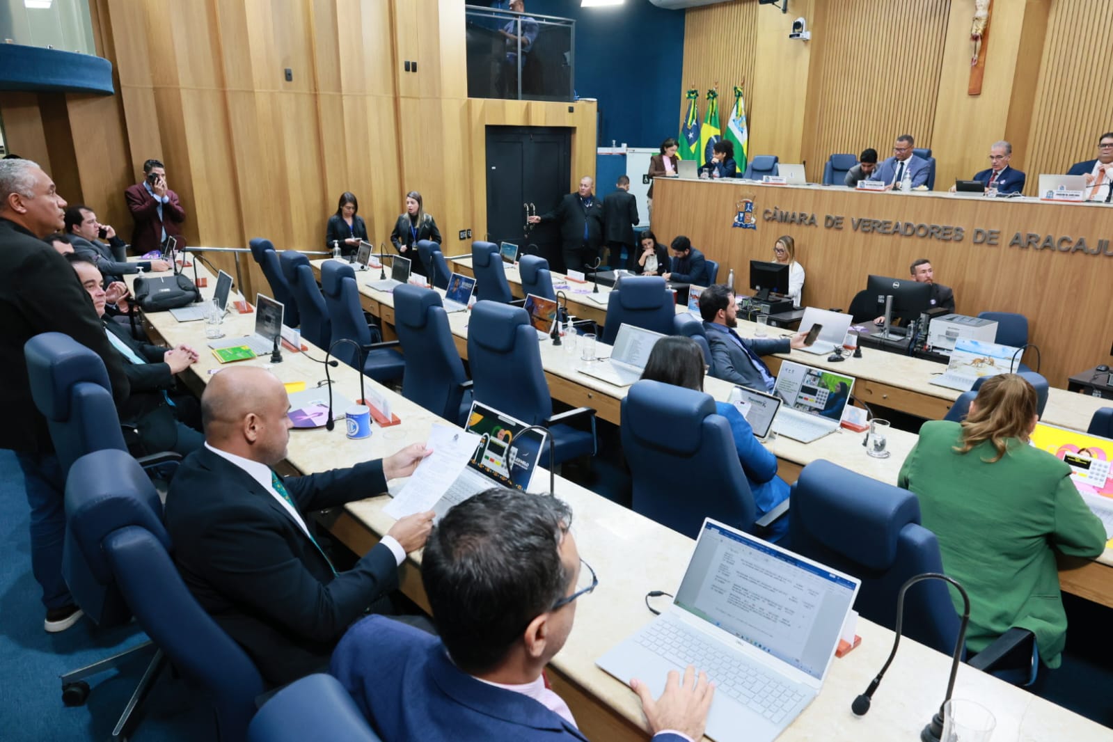 CMA aprova, em discussão final, projetos de conservação e uso sustentável dos manguezais e a prestação de serviços fisioterapêuticos gratuitos para pacientes submetidas a cirurgias relacionadas ao câncer de mama 