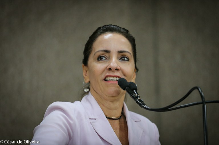 CMA aprova PL que obriga instituições financeiras expor listas de serviços gratuitos