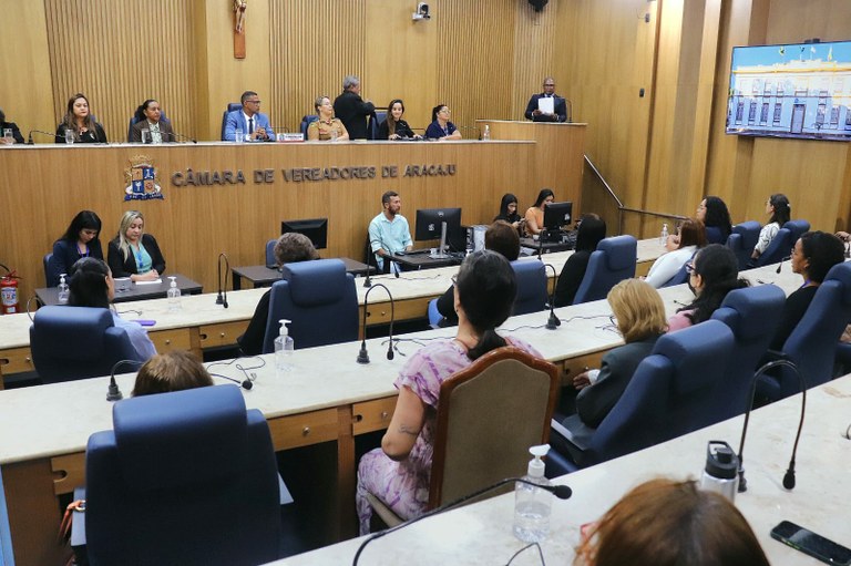 CMA realiza sessão solene em homenagem ao Dia das Mães