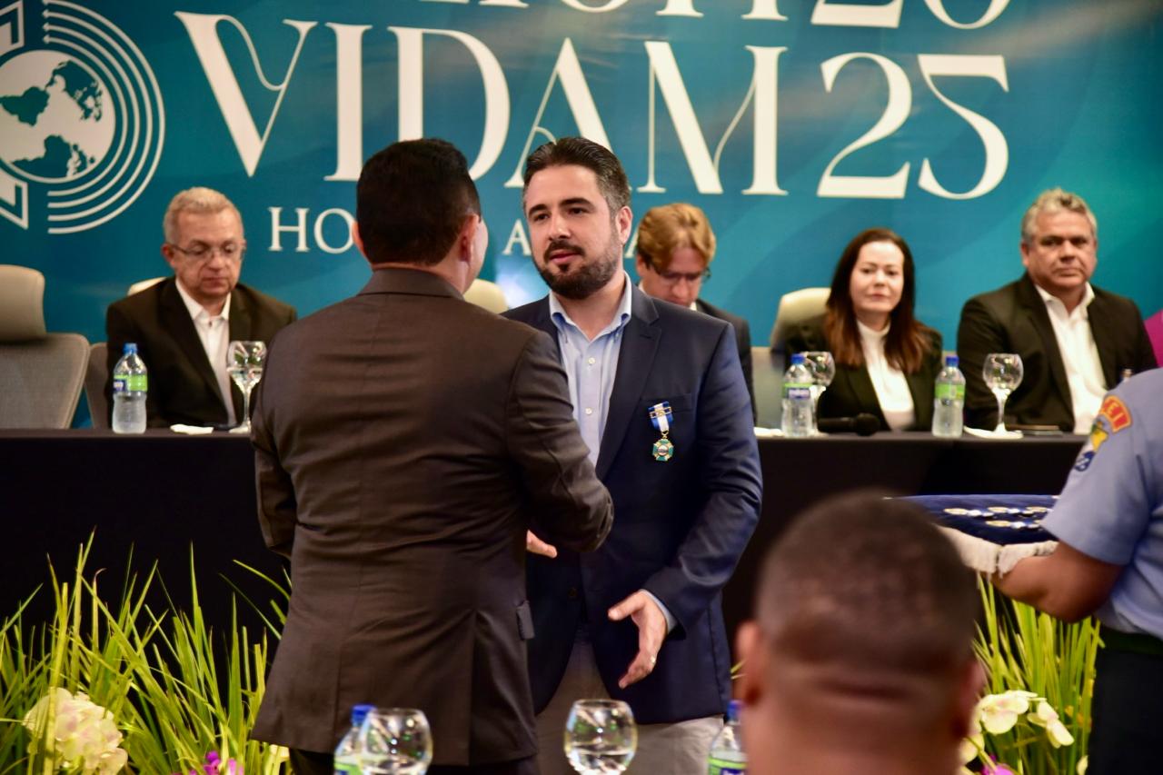 CMA recebe comenda do Mérito ao Turismo de Sergipe