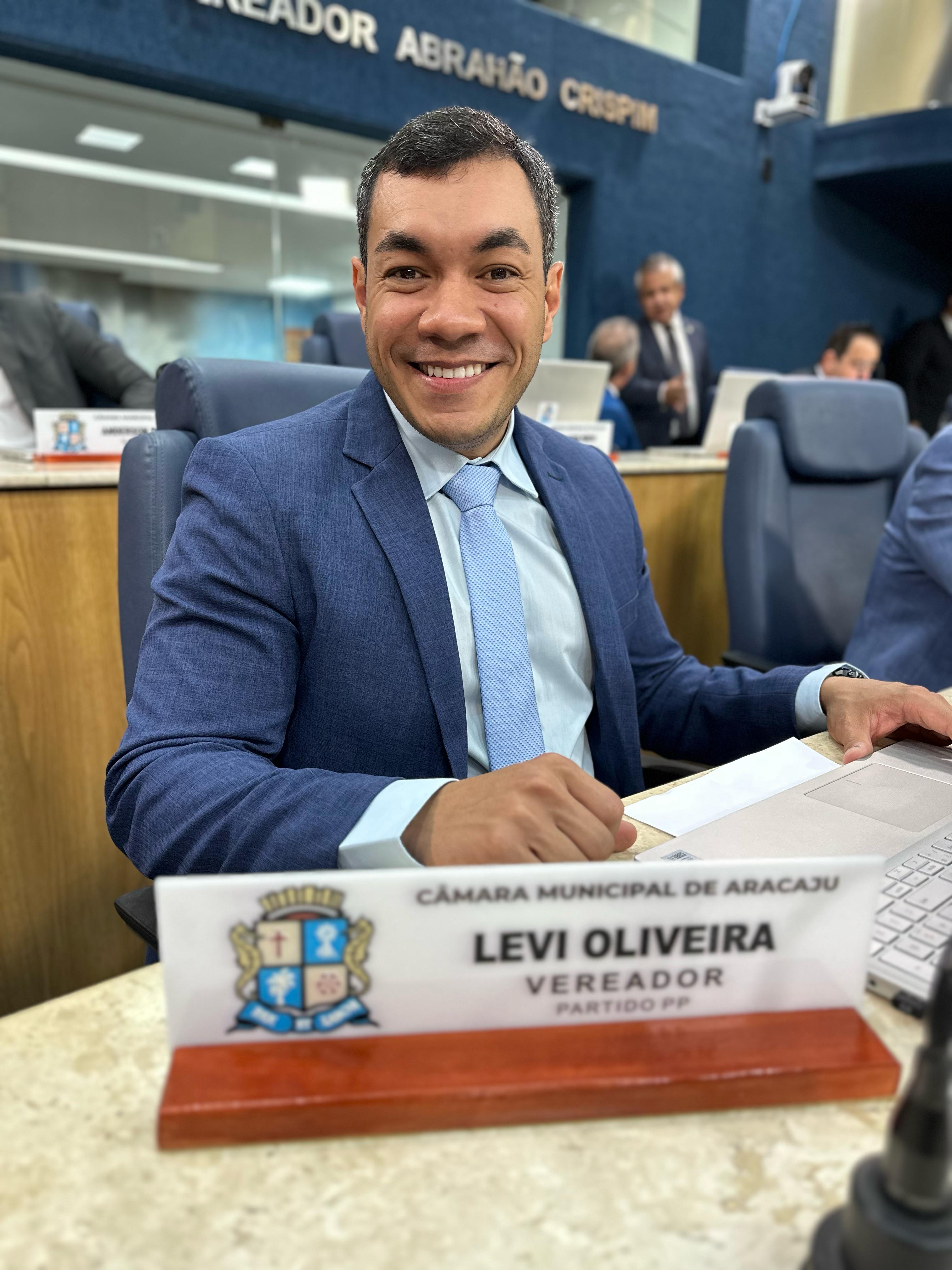 Com 111 dias de mandato, Levi Oliveira celebra os resultados alcançados e reafirma comprometimento com o povo aracajuano