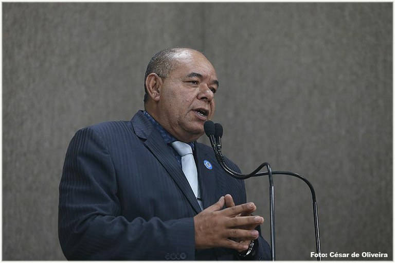 Com nove PLs aprovados em 2017, Seu Marcos reitera compromisso com a população