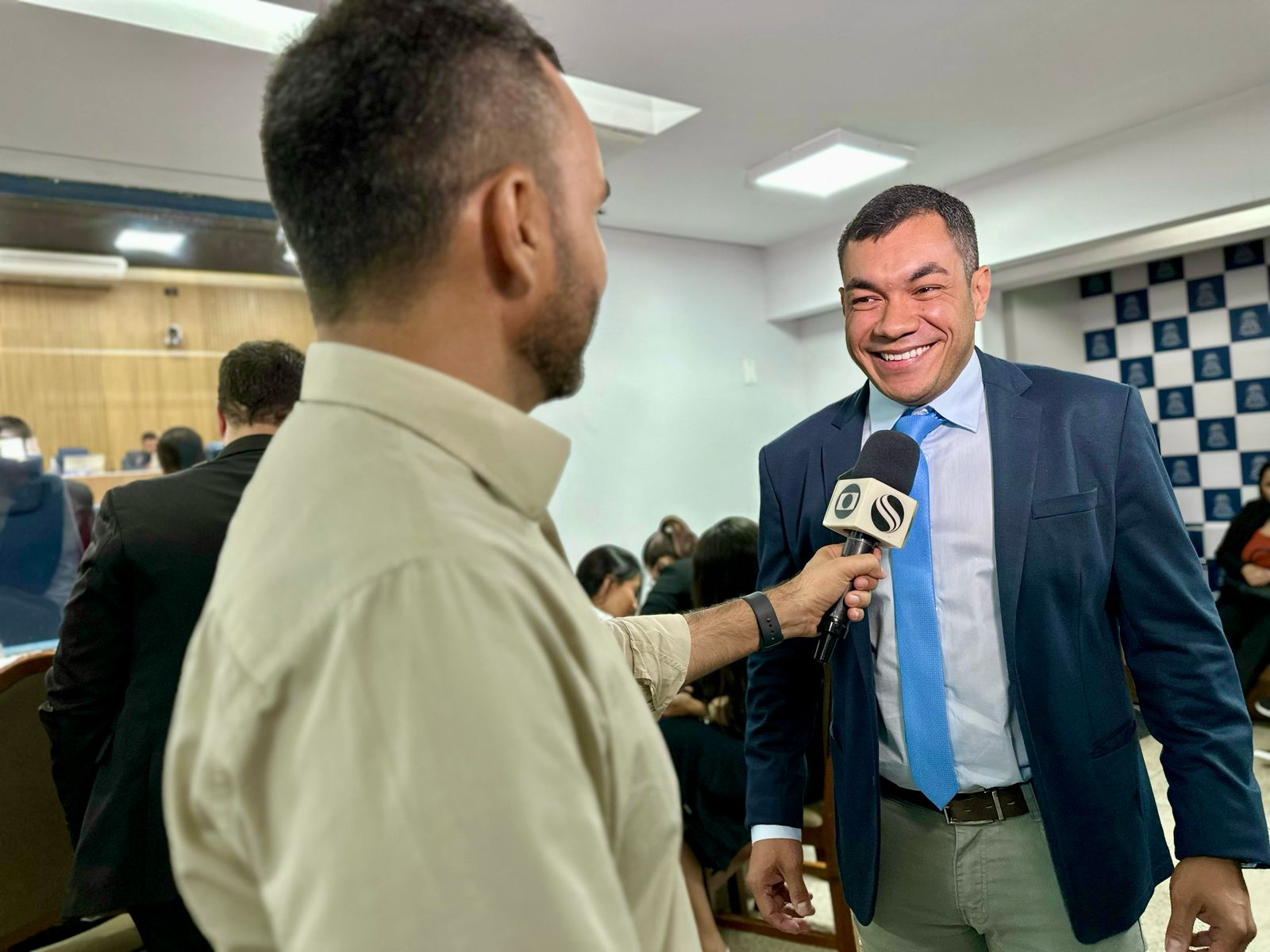 "Com que garantia esses trabalhadores vão receber?", pondera Levi Oliveira sobre a retirada de subsídios das empresas de transporte público