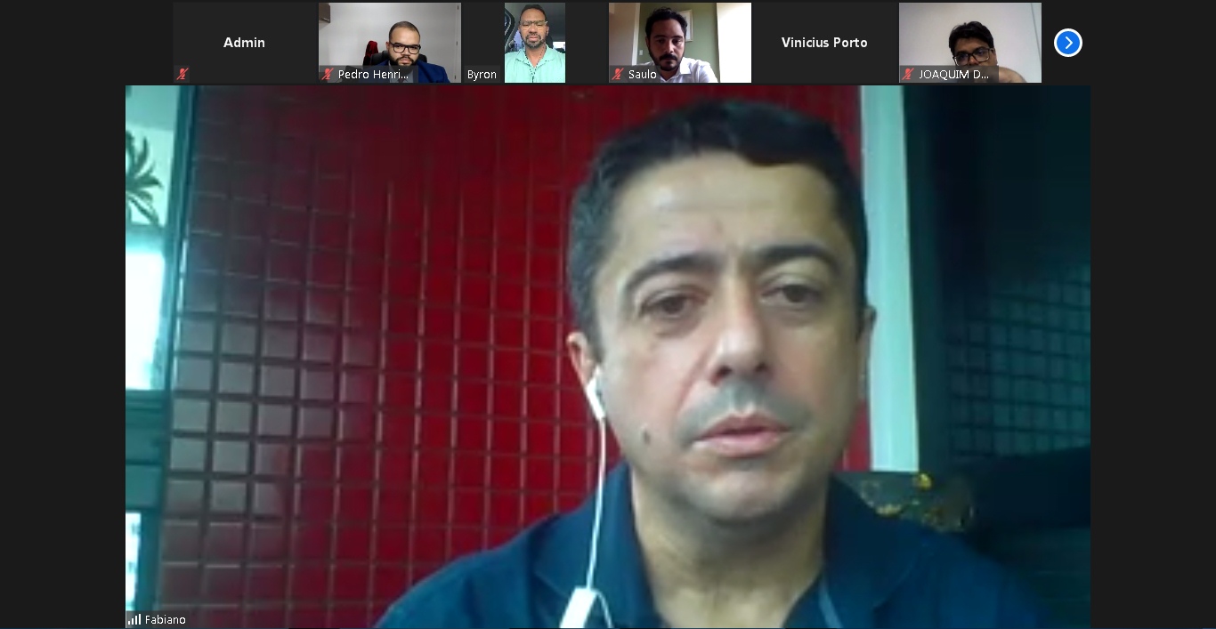 Praia da Cinelândia: Frente Parlamentar de Turismo da Câmara promove diálogo com comerciantes e busca soluções