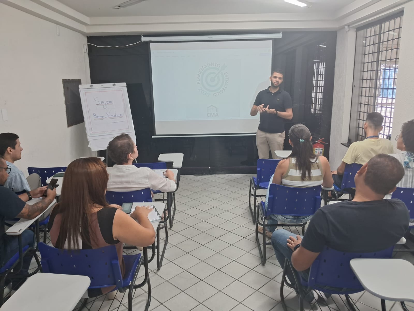 Comissão da Câmara se reúne para discutir planejamento estratégico de 2025 a 2030