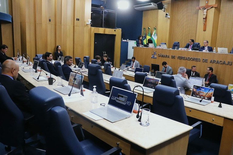 Confira o que foi discutido no Pequeno e no Grande Expedientes da CMA