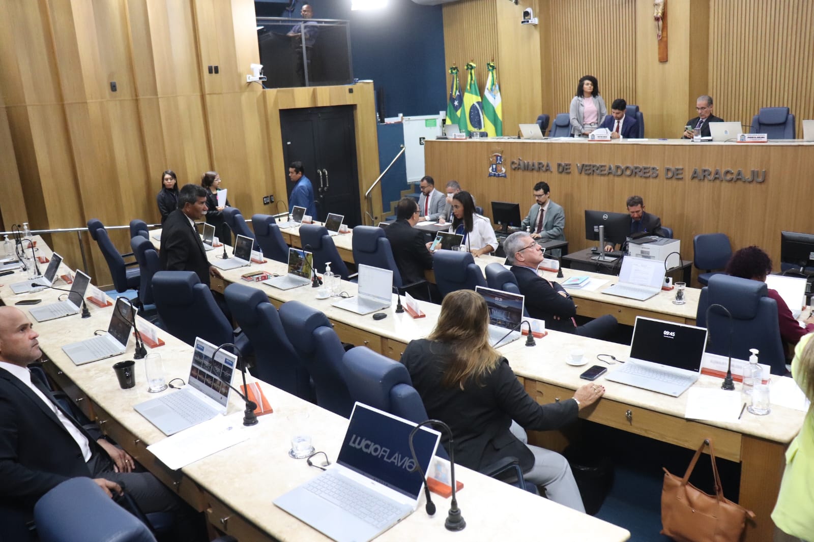 Confira o que foi discutido no pequeno expediente desta terça-feira, 27