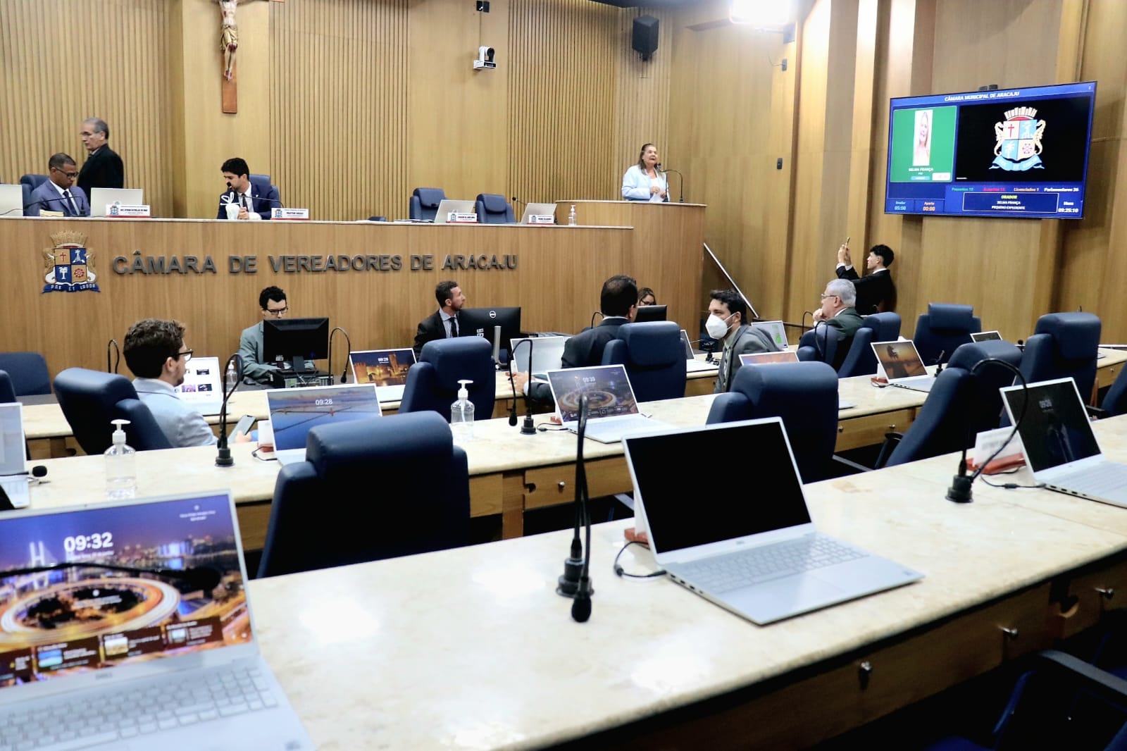 Confira o que foi discutido no Pequeno Expediente nesta quarta-feira, 25