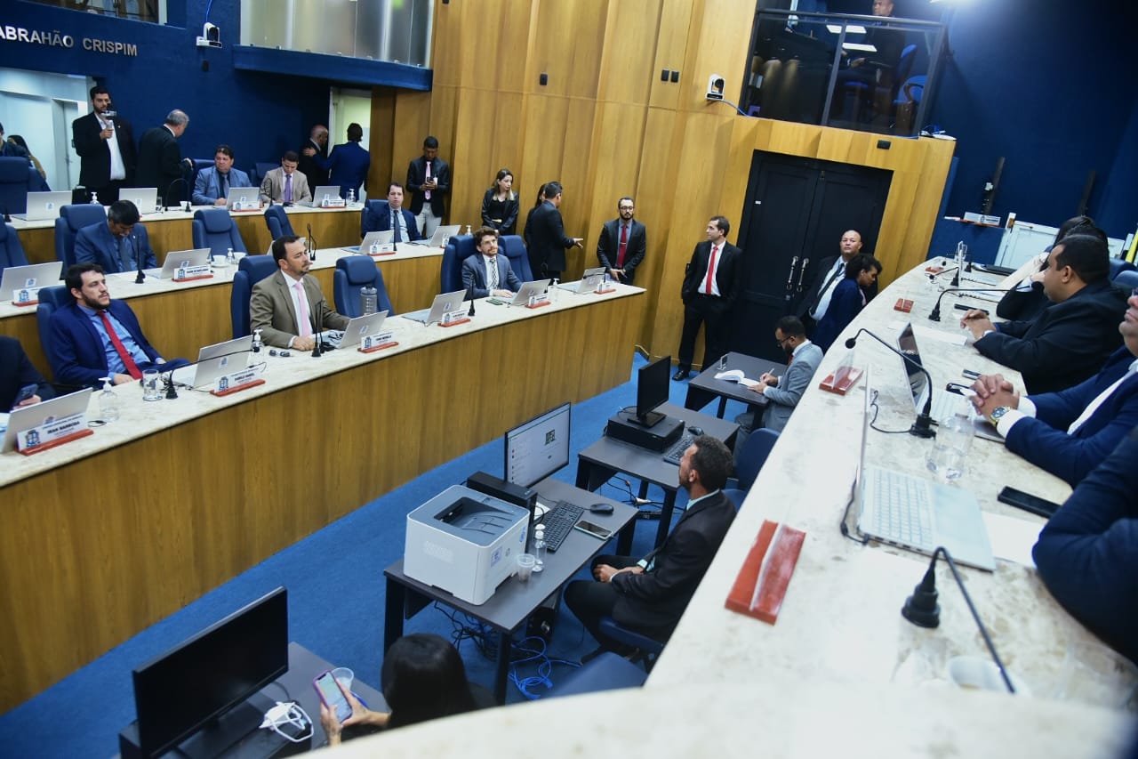 Confira o que ocorreu durante o Pequeno Expediente nesta quarta-feira (02/04) 